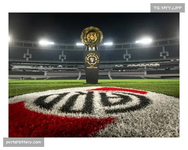 夏季转会窗口因世俱杯调整，分两阶段开放