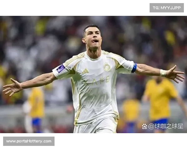 利雅得胜利2-2达曼协作,C罗“被动进球”年度收官