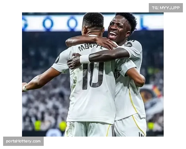 皇家社会3-1击败埃尔切，西甲积分榜紧随前列