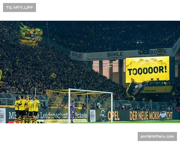 多特蒙德主场3-0完胜不莱梅，吉拉西梅开二度